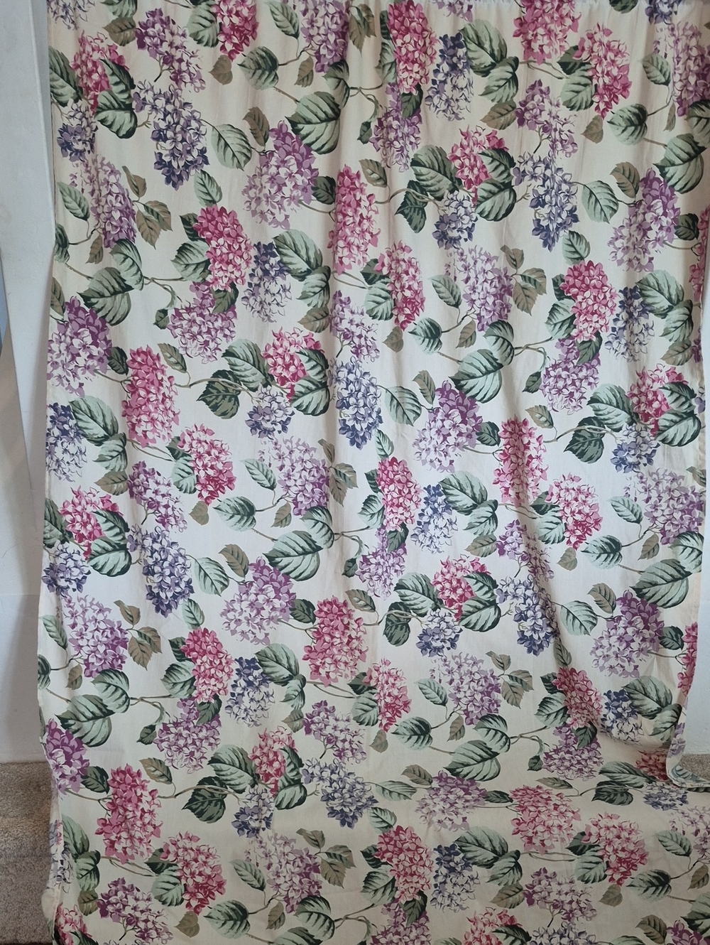 Floral Hydrangea Print Curtain Panel in Cream, Pink & Purple 44x74